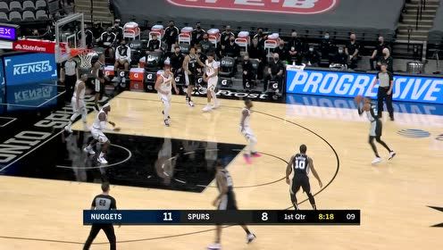 【NBA集锦】默里直冲篮下挑战约基奇 大三步上篮两分打进
