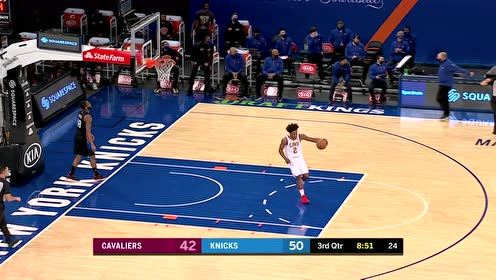 【NBA集錦】莊神四分衛(wèi)長傳縱貫全場！ 助塞克斯頓反擊輕松上籃