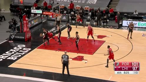 【NBA集锦】萨托兰斯基稳如泰山救球送妙传 马尔卡宁篮下强行2+1迫近分差