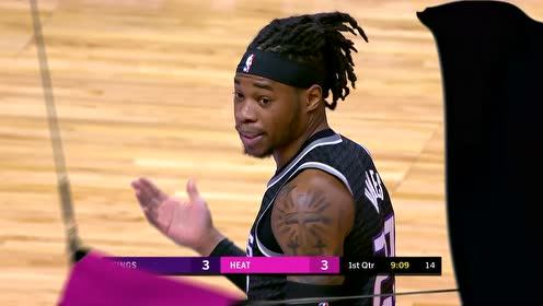 【NBA集锦】手感热得像开挂! 希尔德弹无虚发连飙三记三分