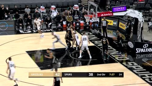 【NBA集錦】頂著人上籃這個(gè)我也會(huì) 莫蘭特強(qiáng)勢(shì)回應(yīng)默里