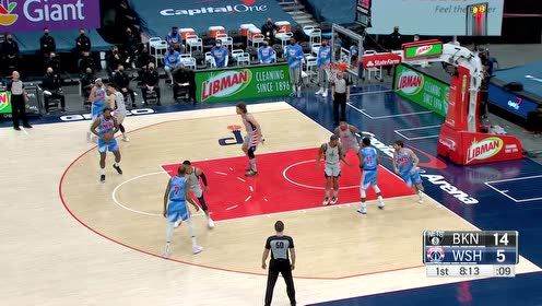 【NBA集锦】杜兰特回首望月送妙传 助小乔丹单臂砸扣！