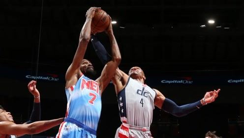 【NBA集锦】杜兰特一步过威少 暴力隔扣对手怒送死亡之瞪！