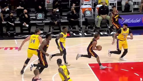 【NBA集錦】特雷楊虛晃變奏騙過(guò)濃眉 高手上籃絲滑寫(xiě)意