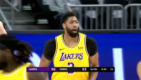 【NBA集錦】詹眉無(wú)解擋拆！老詹人縫擊地助濃眉雙手勁扣