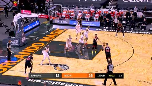 【NBA集锦】范弗利特直塞篮下 西亚卡姆无人盯防双手暴扣