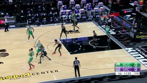 【NBA集锦】开场状态不赖 塔图姆撤步中投命中首球