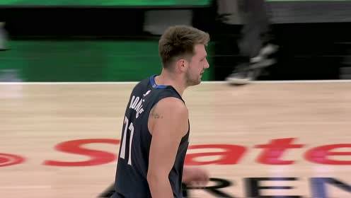 【NBA集錦】玩的就是刺激！東契奇最后1秒撤步三分哨響球進