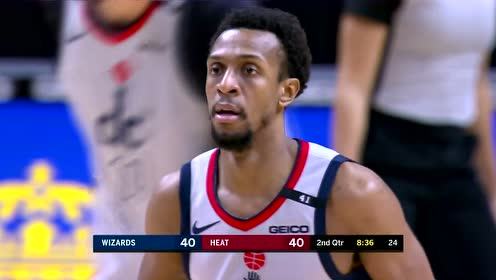 【NBA集錦】把自己都繞暈了 史密斯這套操作你給幾分