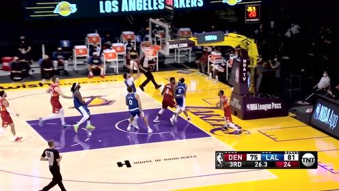 【NBA集锦】詹姆斯四分卫式长传连线哈雷尔 内线巨兽狂野暴扣笑开花
