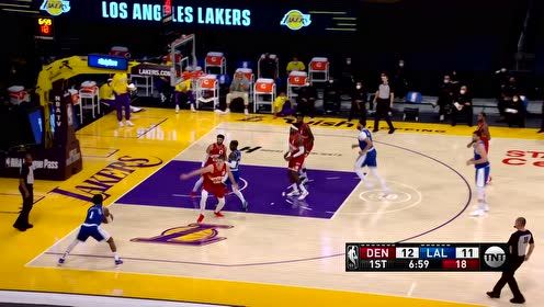 【NBA集锦】飞身上篮打破纪录！詹姆斯生涯进球数超越张伯伦独享历史第三