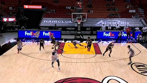 【NBA集锦】不愧是战斗民族 莱恩大帽粉碎热火绝妙反击