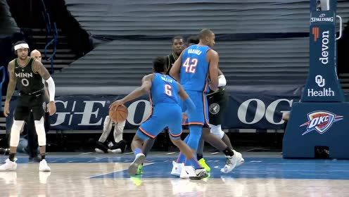 【NBA集錦】球隊(duì)真核 霍福德得分籃板策應(yīng)全部一手抓