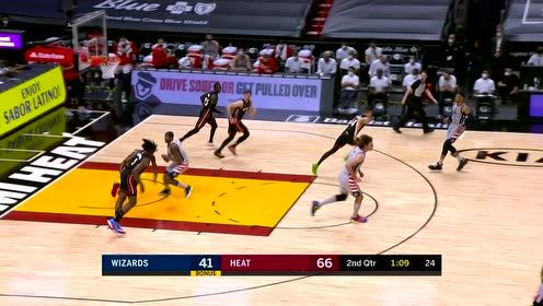 【NBA集锦】我太难了 比尔篮下连续失手