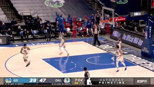 【NBA集锦】波尔津吉斯vs勇士集锦 全场18+10+3飞天揽月助队取胜