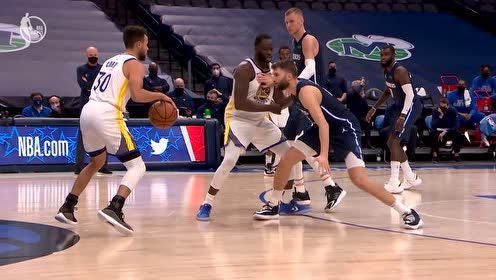 【NBA集锦】小打大经典案例 库里梦幻脚步过掉防守舒展上篮