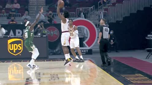 【NBA集錦】塞克斯頓手感真柔和 投三分也能彈筐再進(jìn)