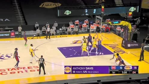 【NBA集锦】浓眉陀螺进攻送四星旋转暴扣 施罗德突破高打板不甘落后