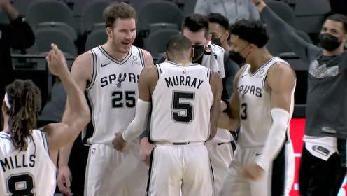 【NBA集锦】迎面给你当头一棒！穆雷后撤步三分杀死比赛