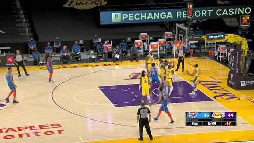 【NBA集錦】詹姆斯長驅(qū)直入四人包夾都防不住 莫里斯趁熱打鐵三分來助陣！