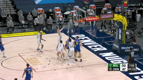 【NBA集錦】秀兒本人！字母哥華麗轉(zhuǎn)身晃開防守漂移暴扣