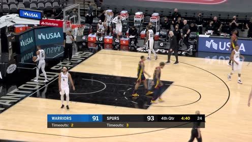 【NBA集锦】脚踏祥云来当救世主？库里一上来就连得五分打破得分荒
