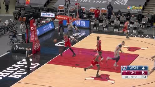 【NBA集锦】加福德篮下轻取两分 比尔连线莱恩空接暴扣
