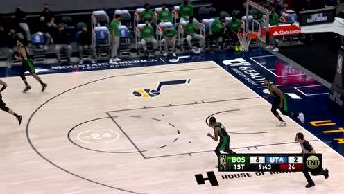 【NBA集锦】米切尔骚粉小鞋献读秒突破 布朗三分太准清脆还击