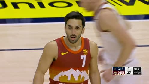 【NBA集锦】眼皮底下不容造次!温德勒底角出手惨遭坎帕佐迎面血帽