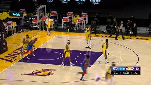 【NBA集锦】杰克逊击地妙传 霍福德飞身暴扣