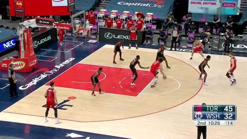 【NBA集锦】小洛佩兹篮下叱咤风云 单臂一抡扣篮清脆