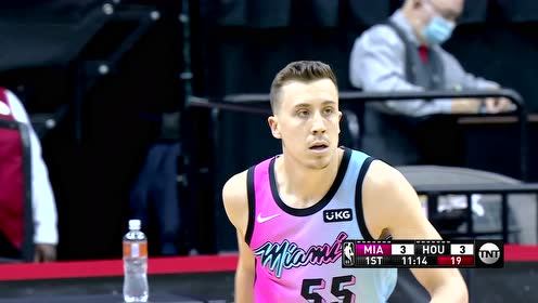 【NBA集錦】開局猶如神助 羅賓遜外線無死角三記三分完成熱身