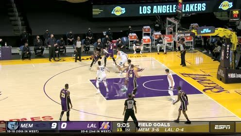 【NBA集锦】闪电一般!布鲁克斯抢断一条龙折叠暴扣