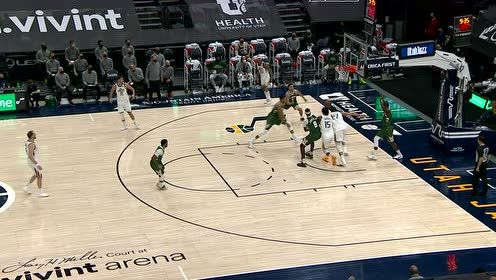 【NBA集錦】打出自信心！克拉克森閑庭信步變向上籃無(wú)解無(wú)畏