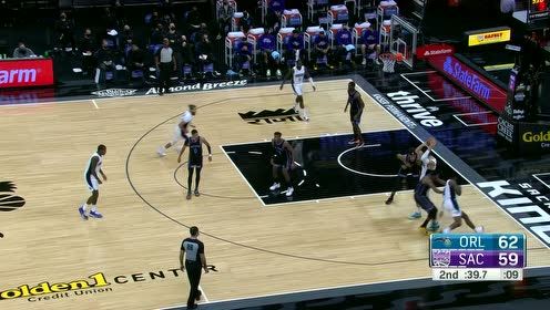 【NBA集錦】我現(xiàn)在能頂半邊天 武切維奇上半場獨得23分