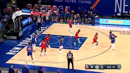 【NBA集錦】沃爾左手拉球后轉(zhuǎn)身高難跳投 蘭德?tīng)枆荷谥型队枰曰貞?yīng)