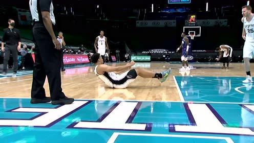 【NBA集锦】无视防守直奔篮筐!约翰逊1v2依旧打成2+1