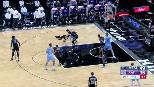 【NBA集錦】這是沖著三節(jié)打卡來(lái)的??！瓦藍(lán)＋莫蘭特再獻(xiàn)進(jìn)攻高潮