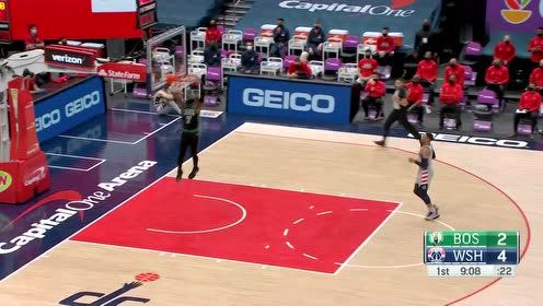 【NBA集锦】布朗抢断反击双手暴扣 瓦格纳单臂劈扣还以颜色
