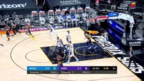 【NBA集錦】布克虛晃一槍直突禁區(qū) 飄逸上籃輕松寫意