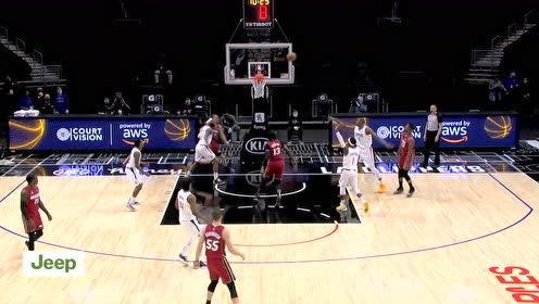 【NBA集锦】中距离跳投手拿把攥 巴特勒迎射伊巴卡空心入网