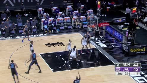 【NBA集锦】这饼喂得舒服 哈登助飞小乔丹空接暴扣