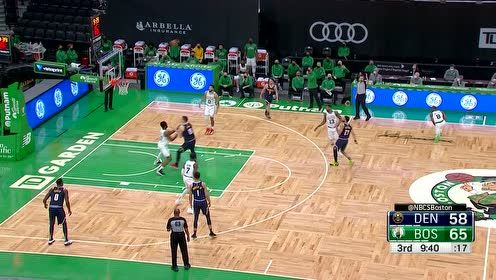 【NBA集锦】还好没有事 沃克左手疑似受伤不能动弹