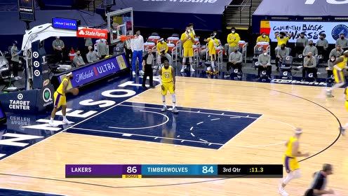 【NBA集锦】你有我也有！麦克劳克林对飙卡鲁索三分线有来有往