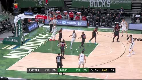 【NBA集锦】还是略有不适!洛瑞一瘸一拐再次返回更衣室
