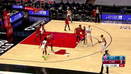 【NBA集錦】開(kāi)場(chǎng)就是外線發(fā)炮 拉文艾靈頓互飆三分