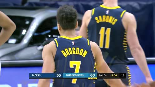 【NBA集锦】每一帧都美如画 卢比奥见缝插针挥手上篮轻松写意