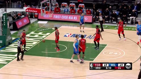 【NBA集锦】心有灵犀一点通 字母哥妙传洛佩兹空接上篮还造成犯规