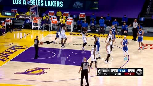 【NBA集錦】來(lái)自前隊(duì)友的關(guān)心和嘲笑 詹姆斯罰球不中被歐文吐槽