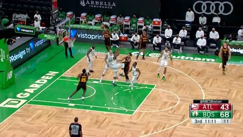 【NBA集錦】回來了都回來了 特雷-楊空接連線卡佩拉雙手暴扣